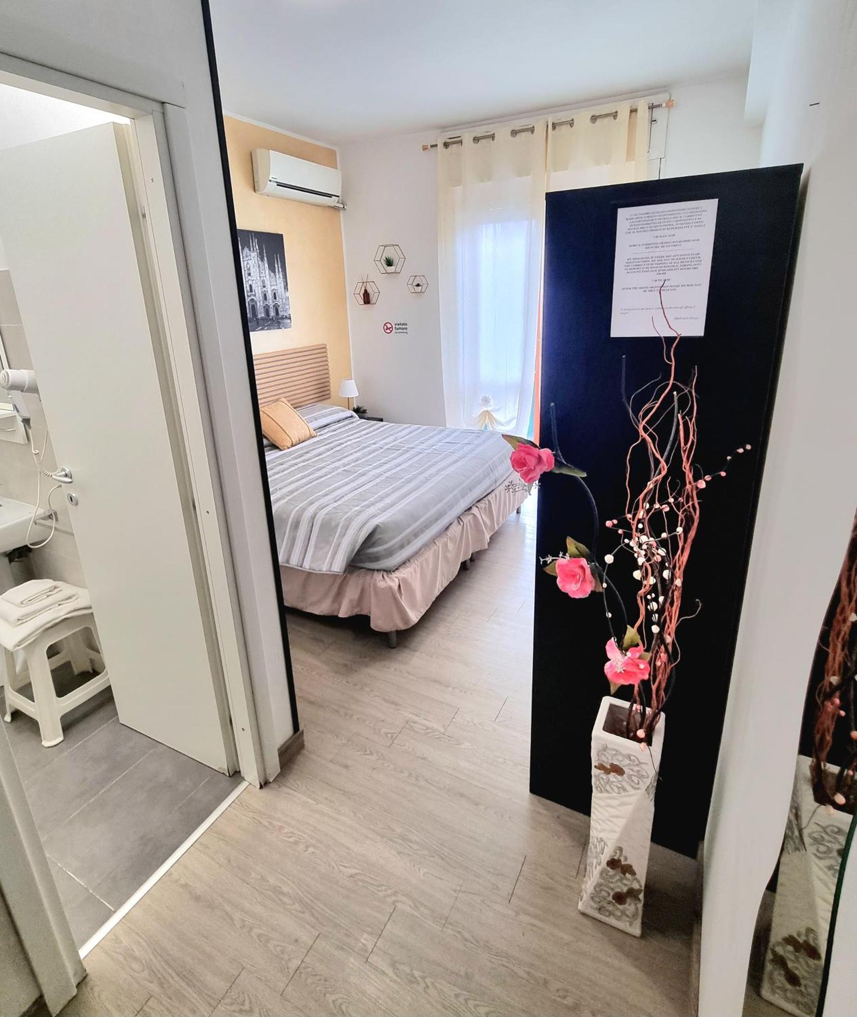 B&B Italo House Opera Εξωτερικό φωτογραφία